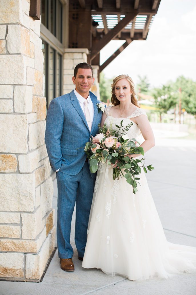 groom and bride portrait